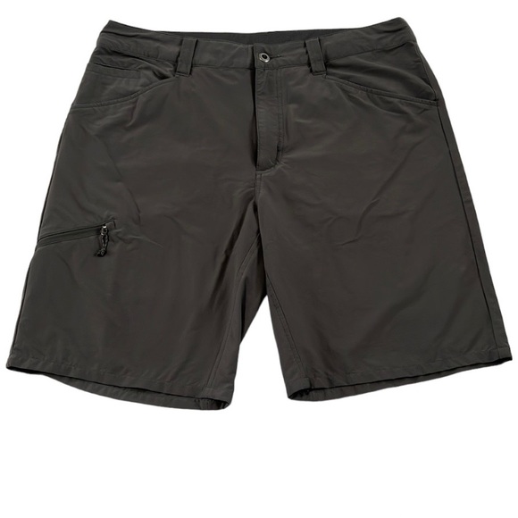 Patagonia Men's Shorts - Picture 3 of 8